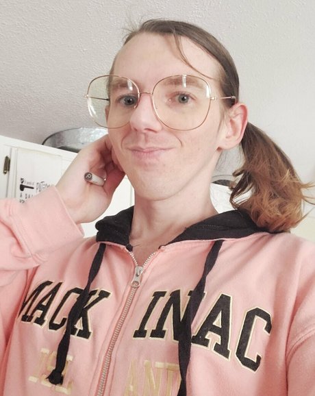 modestlytoasted free modèles nus galerie