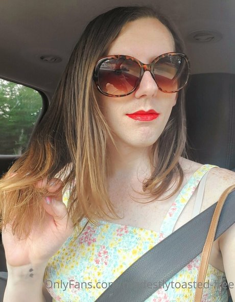 modestlytoasted free modèle de haute qualité galerie