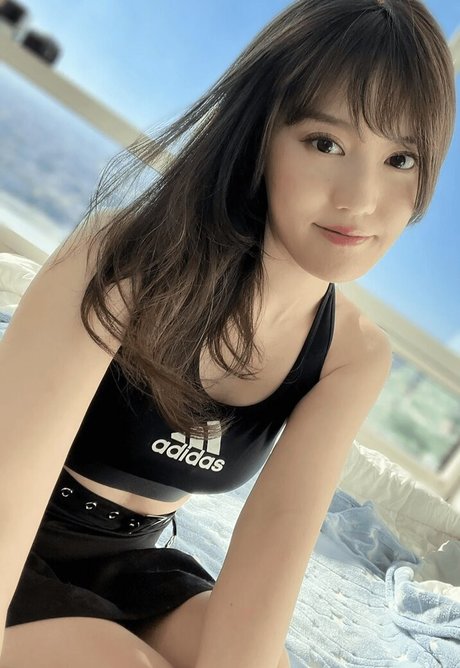 Plushys étoile érotique img