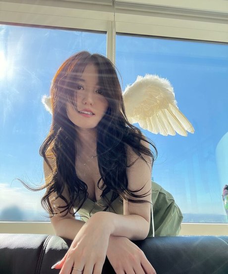 Plushys modèle artistique des photos