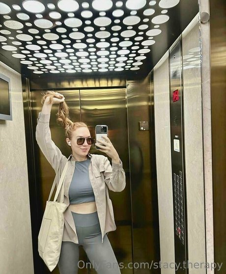 stacy therapy modèle joli archive