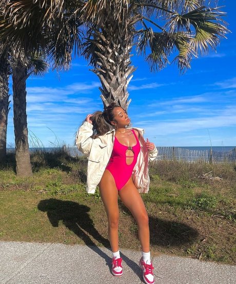 Jayla Marie modèle sympa collection