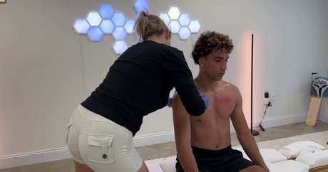 Mondragon Chiropractic art étoile photos