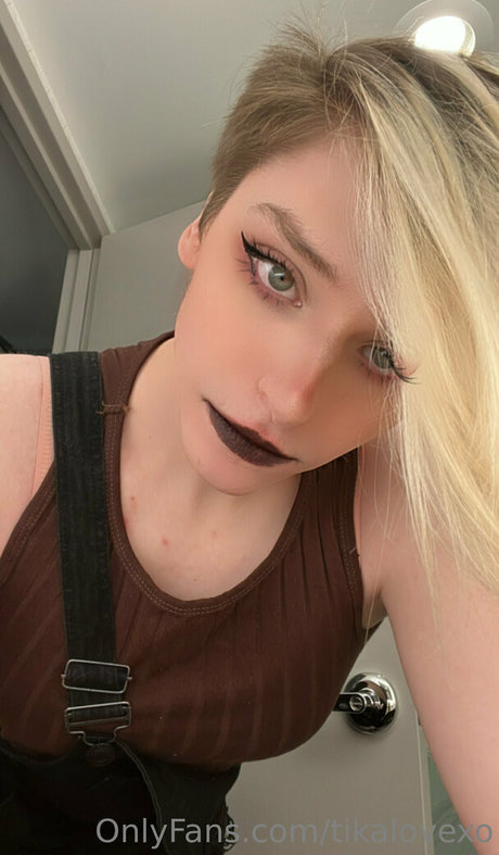 tikalovexo modèle pornographique galerie