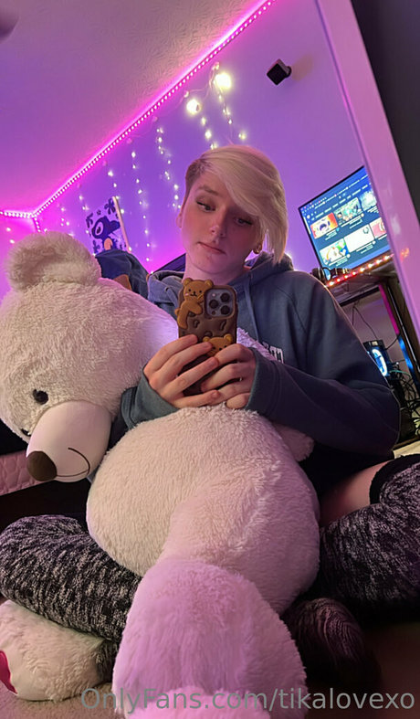 rousse aux gros seins onlyfans art meilleur collection