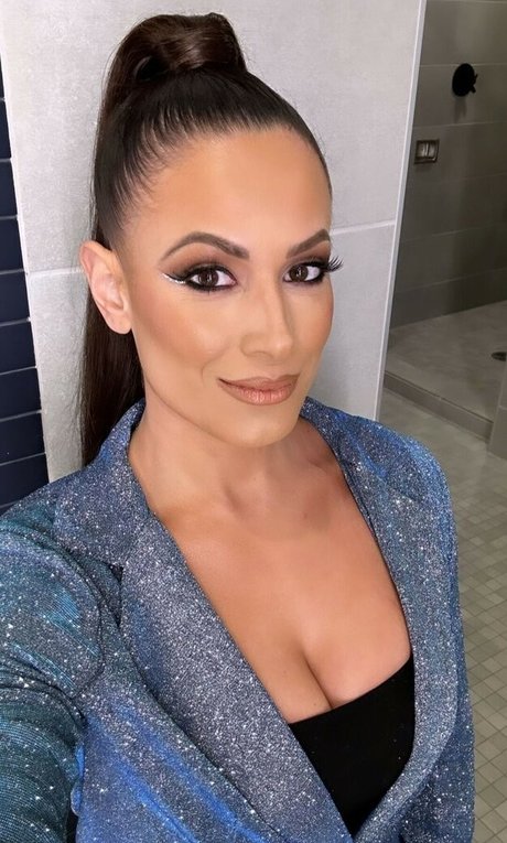 lesbiennes aux gros seins onlyfans jolie et gratuite archive