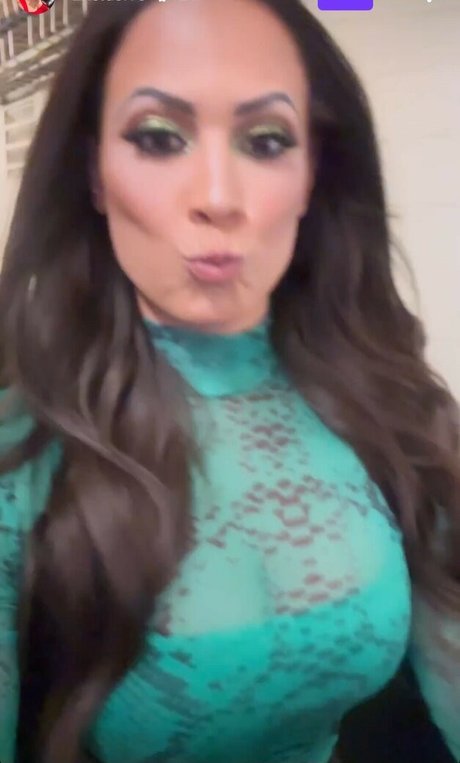 AEW Dasha Kuret modèle joli images