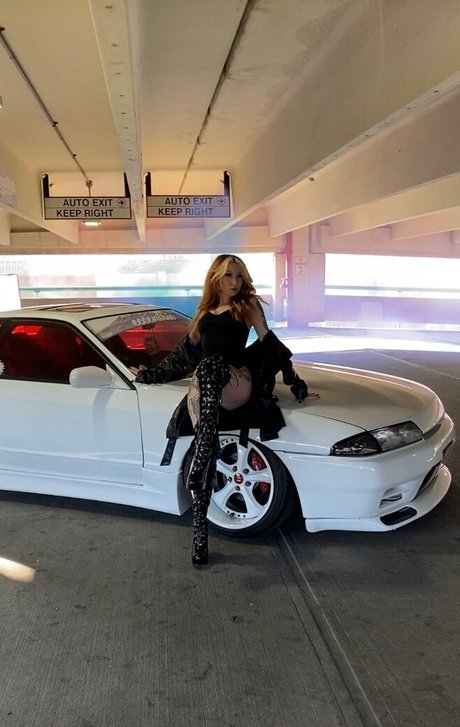 Morgan Adams star du porno exclusive photo