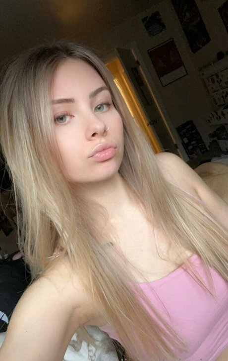 alignedbyjuniper étoile chaude images