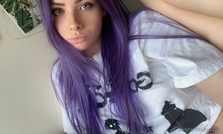 alignedbyjuniper modèle chaud archive