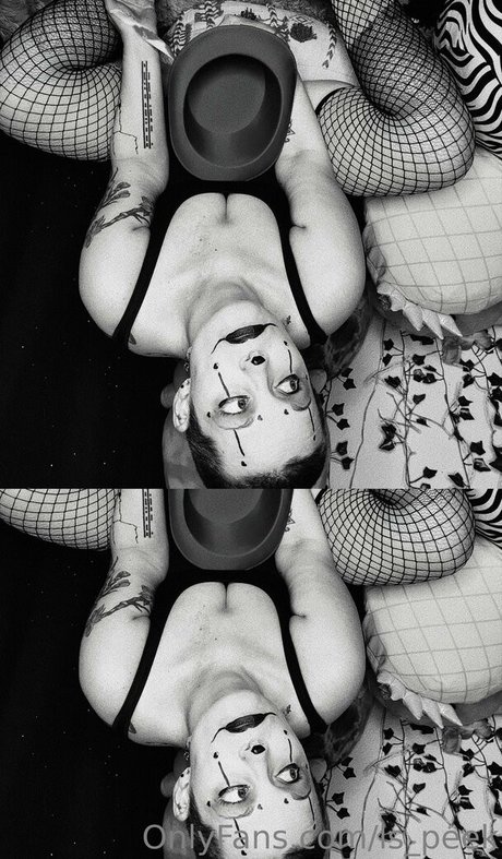 ls peek modèle érotique des photos