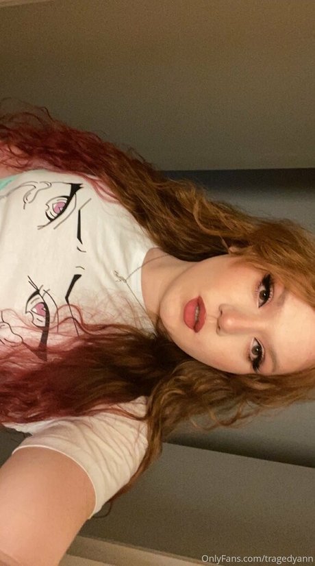 tragedyann modèle xxx photos