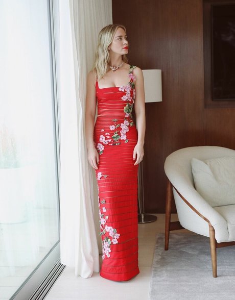 Emily Blunt modèle xxx collection