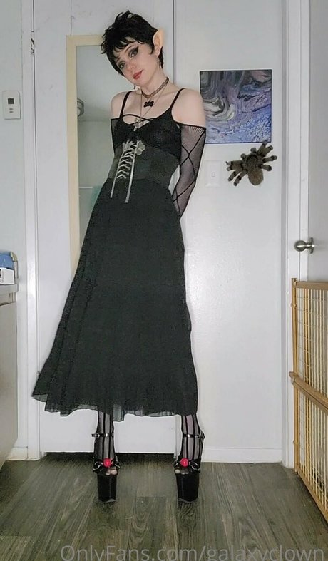 galaxyclown actrice érotique photos