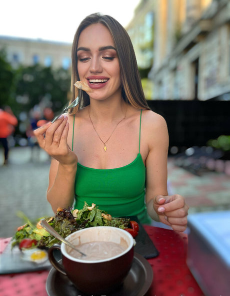 sexe en bikini uniquementfans top magnifique image