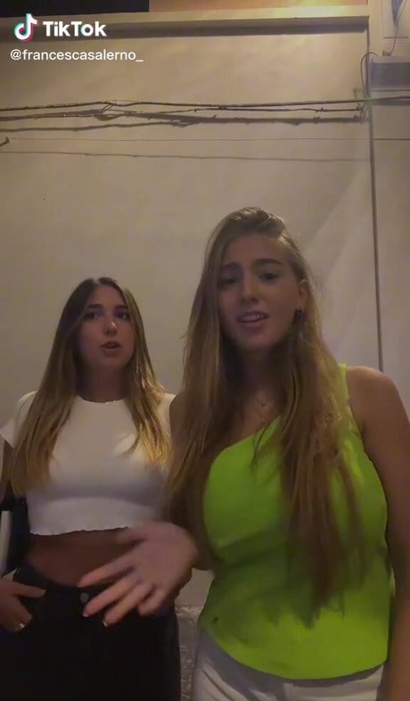 Francesca Salerno star du porno gratuit photos