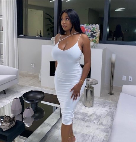 Vivi Panamera actrice de sexe galerie