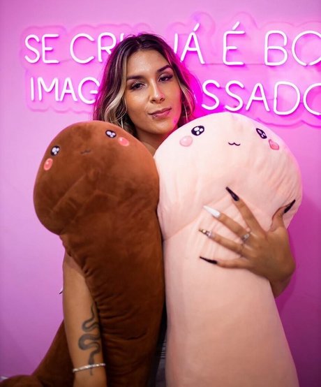 Sahra Rother haut de star du porno archive