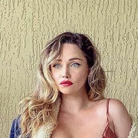 Ivianna Aria sexe star du porno photos