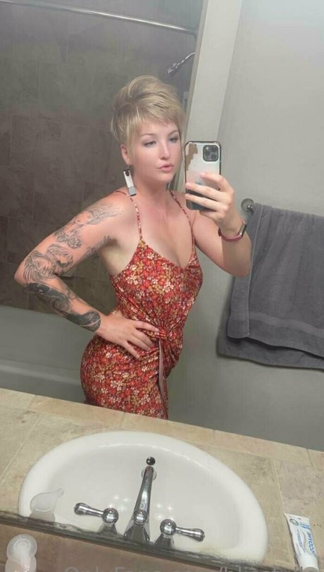 blissfulle étoile sexy photo