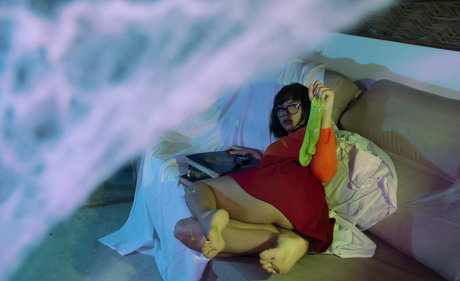 Nooneenoni modèle de haute qualité img