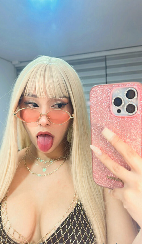 gros seins branlette espagnole onlyfans haute qualité archive