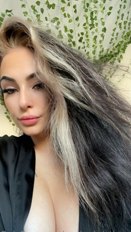 cuntychristinaafree xxx étoile images