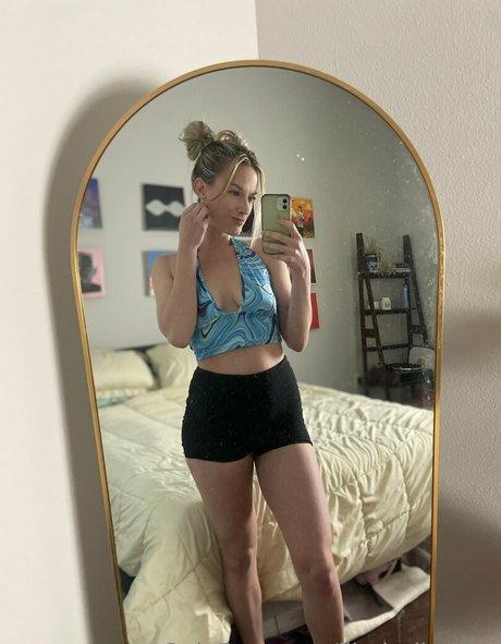 lilmisslindsey étoile sexy images