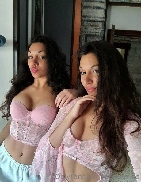 modèles uniquementfans chaud gratuit image