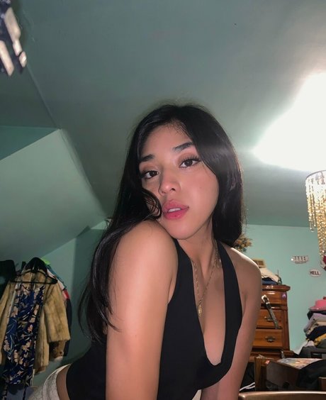 adolescent maigre onlyfans art sympa collection