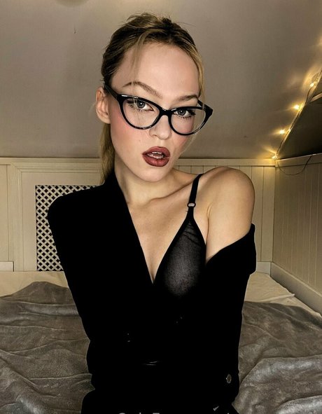 visage onlyfans nu pornographique photo