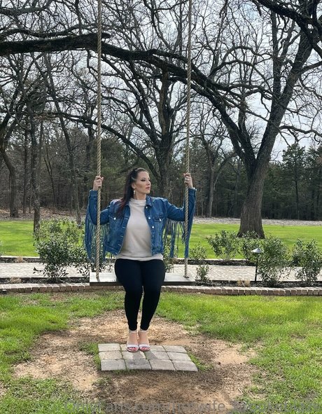 barista uniquementfans exclusif sympa photos