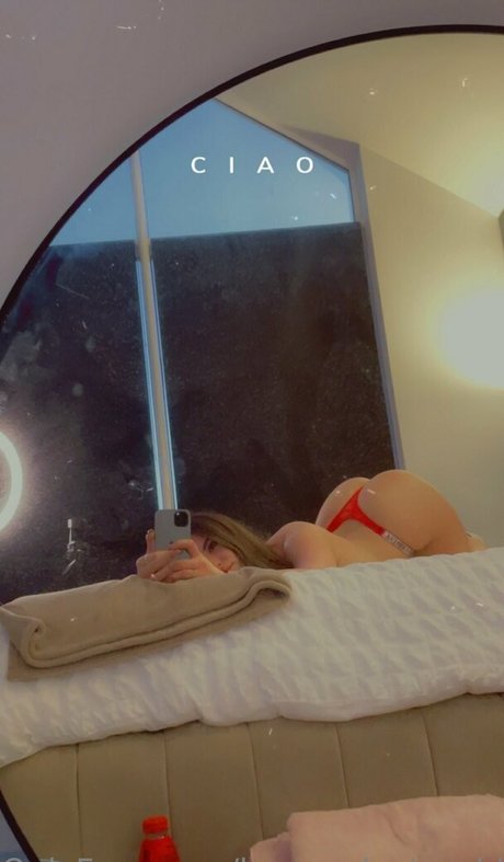 pom-pom girl asiatique onlyfans nu exclusif des photos