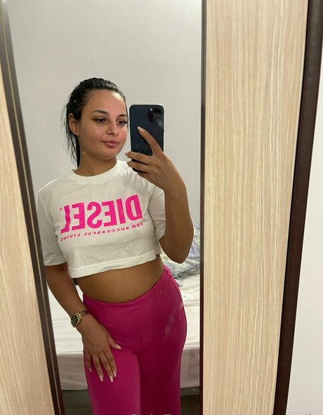 paola only modèle galeries