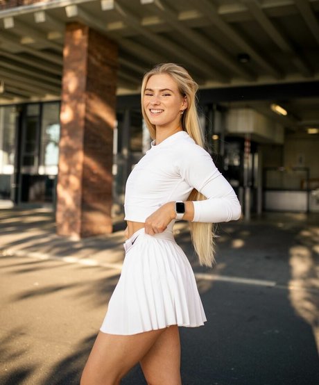 Alrun Steiner sexe star img