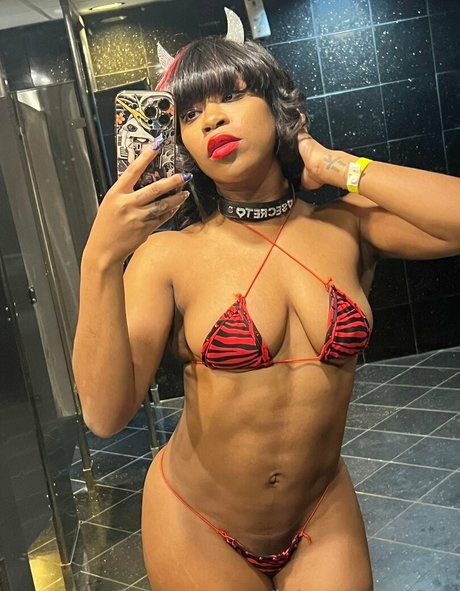 asiatique gratuit onlyfans sexe pornographique images