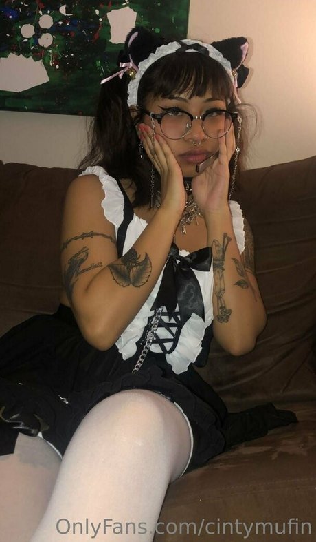 cintymufin modèle exclusif archive