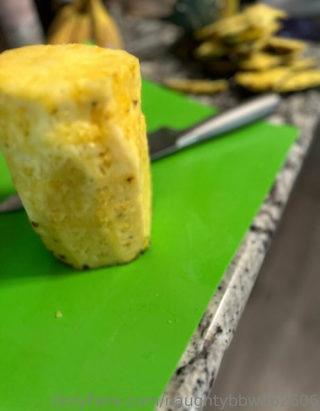 naughtybbw462606 modèle nu galeries