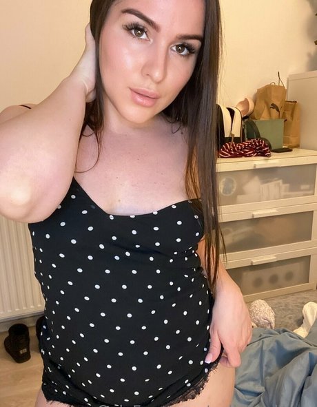 polinavolkova modèle érotique photos