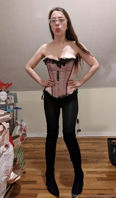 blush lust modèle érotique galeries