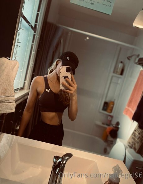 bbw pawg uniquementfans haut érotique photos