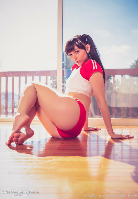 Camillatheelf étoile exclusive image