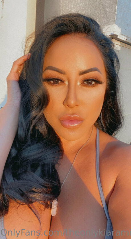 premier rapport sexuel onlyfans assez nue archive