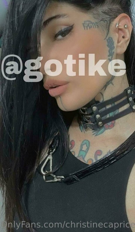 christinecaprice joli modèle photo