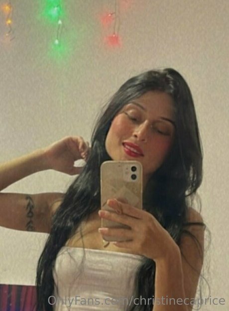 christinecaprice nus de stars du porno archive