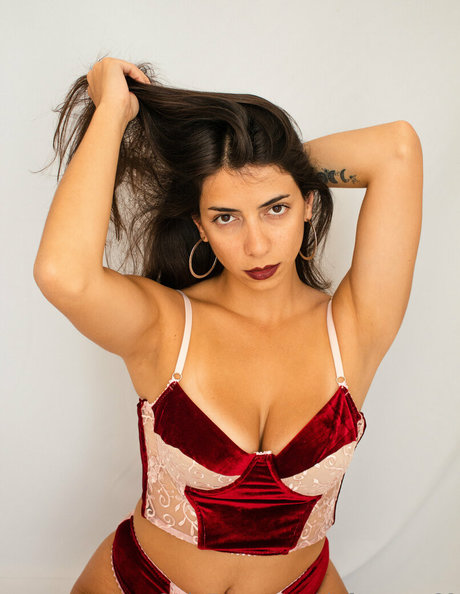 dafnecute69 modèle sympa img