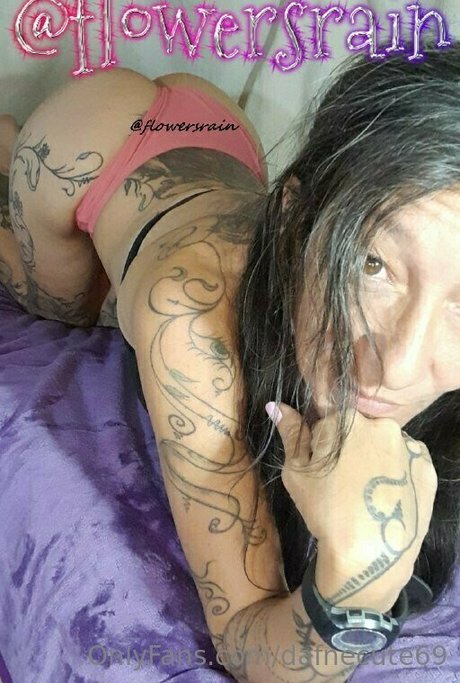 dafnecute69 modèle érotique des photos