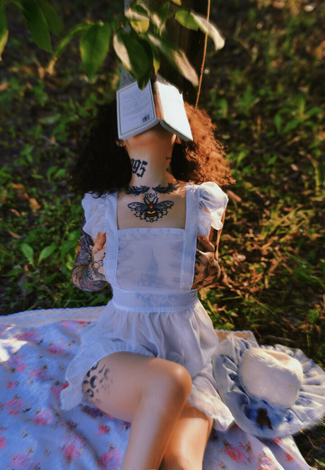 massage lesbien onlyfans xxx jolie photo