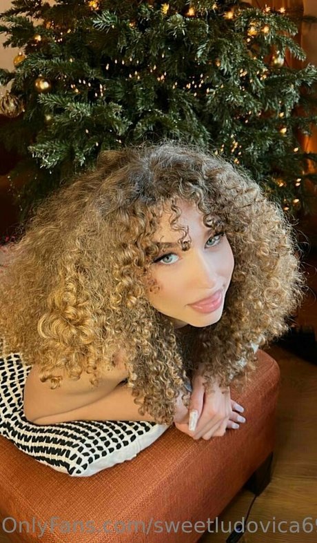 sweetludovica69 star du porno adulte archive