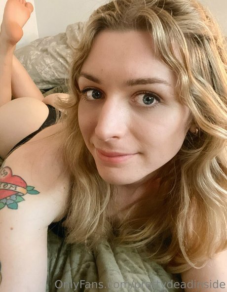 prettydeadinside actrice xxx image